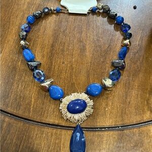 Elegant Blue and Gold Women's Necklace